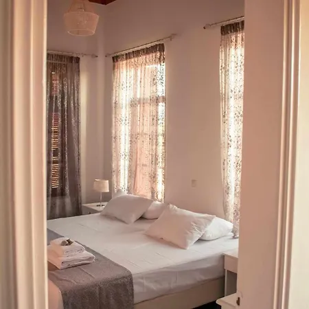 Guest house Kleanthe 4*